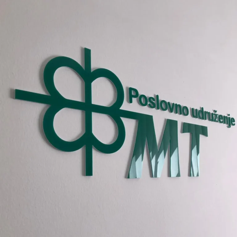 Reklamna slova od klirita izrađena po meri